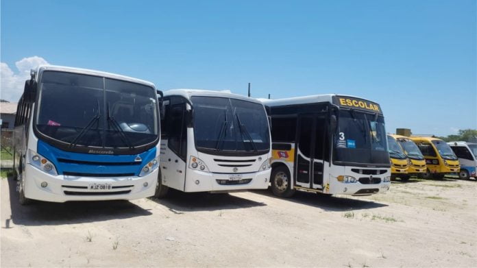 Porto Belo lança edital para transporte público universitário