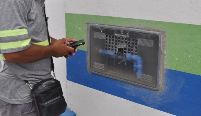 Águas de Bombinhas substitui mais de 890 hidrômetros em atendimento às normas do Inmetro