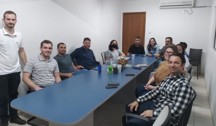 Águas de Bombinhas, prefeitura e Famab se unem em projeto de monitoramento dos rios