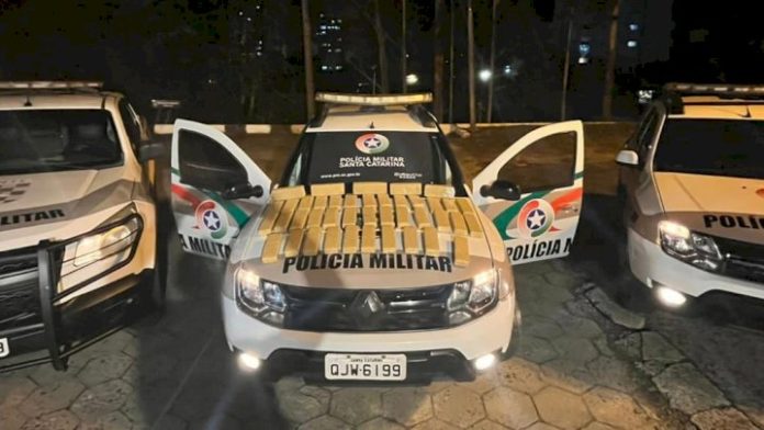 PM apreende mais de 22 kg de maconha em Criciúma