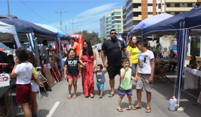 Domingo da Família levou cultura e diversão para a Orla do Centro