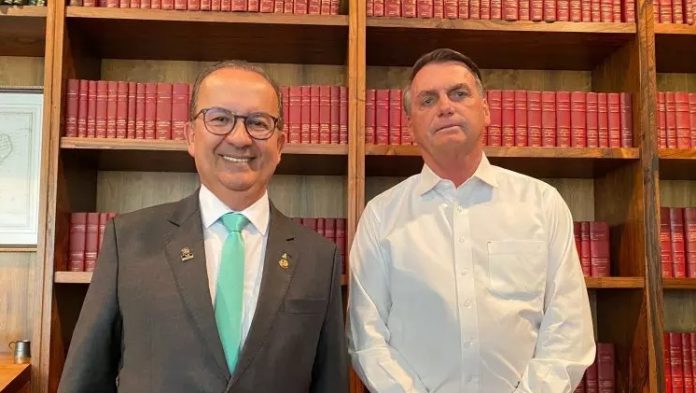 Jorginho Mello se encontra com Bolsonaro em Brasília