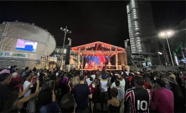 Família Lima emociona público com apresentação de grandes sucessos e músicas natalinas