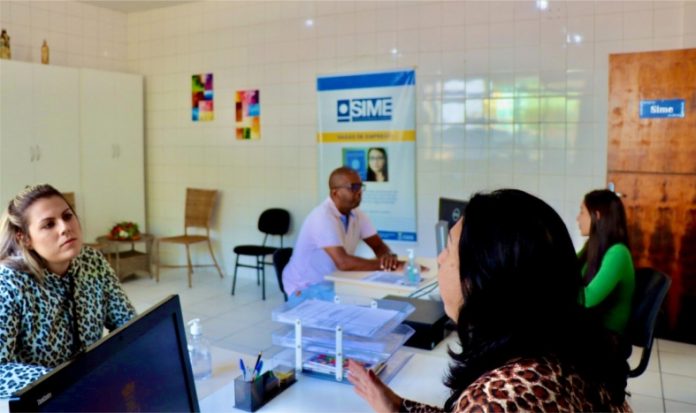 SIME divulga mais de 270 vagas de emprego