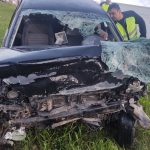 Motorista e passageiro morrem apos carro sair da pista na BR 101 no Vale do Itajai