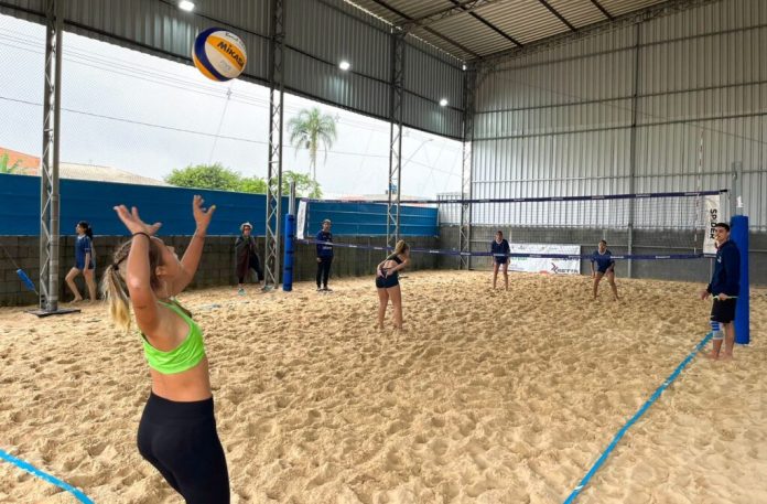 Jogos de Vôlei de Praia iniciaram no Jei 2023