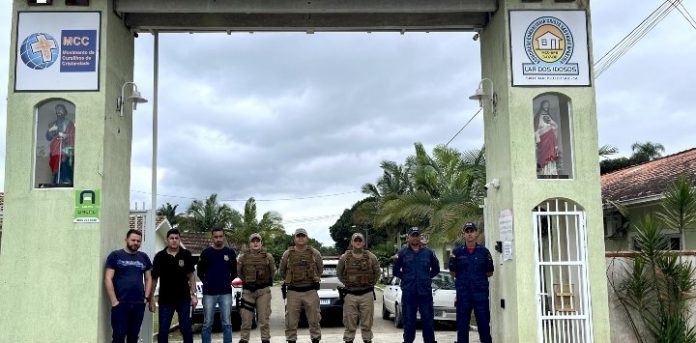Policiais militares realizam visita ao Lar dos Idosos em São Francisco do Sul