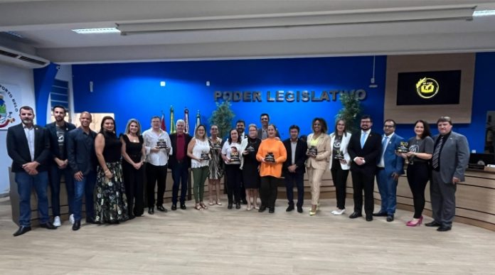 Porto Belo Celebra 100 Anos da Escola Catarina Benedita Guerreiro em noite de homenagens