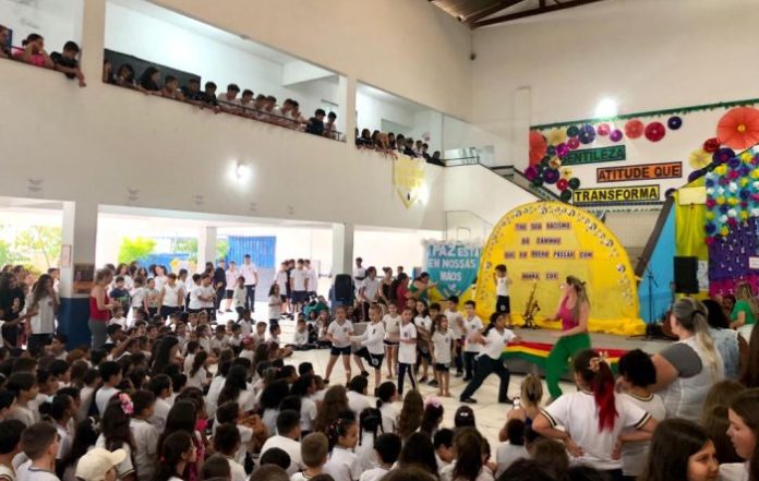 Escola da Rede Municipal de Ensino realizam atividades da Semana da Consciência Negra