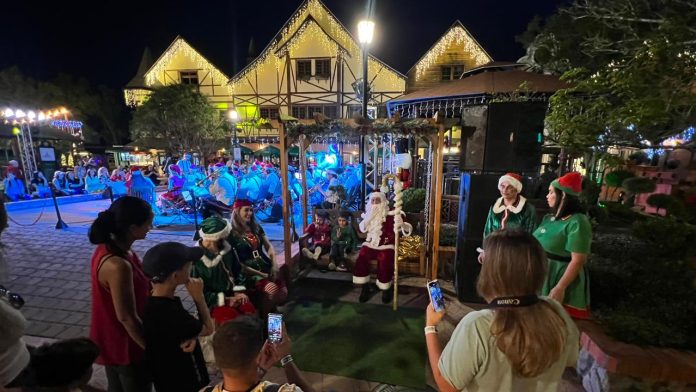 Em clima de natal, Alles Park faz promoção para o Vale Europeu