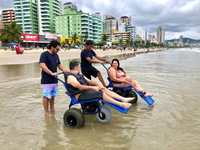 Iniciam as atividades do Projeto Vida na Praia em Itapema
