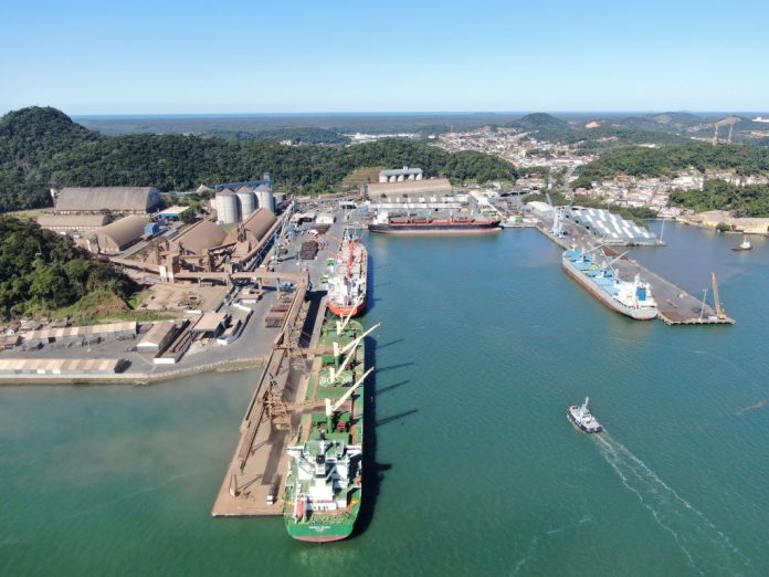 Investimentos impulsionam crescimento de 30% e São Francisco do Sul se torna o maior porto de SC