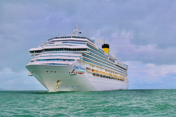 Primeiro navio de 2024 chega nesta terça-feira em Balneário Camboriú