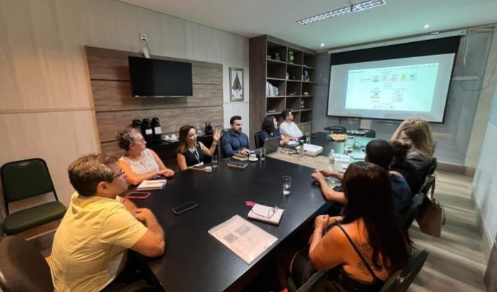Porto Belo analisa parceria para expansão da educação infantil