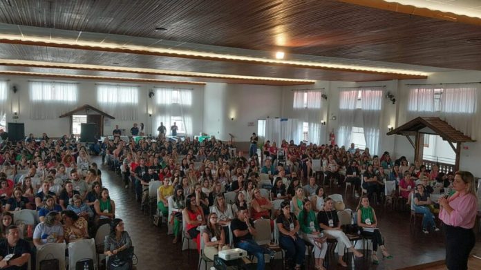 FECAM e Prefeitura de Peritiba promovem Seminário sobre Autismo