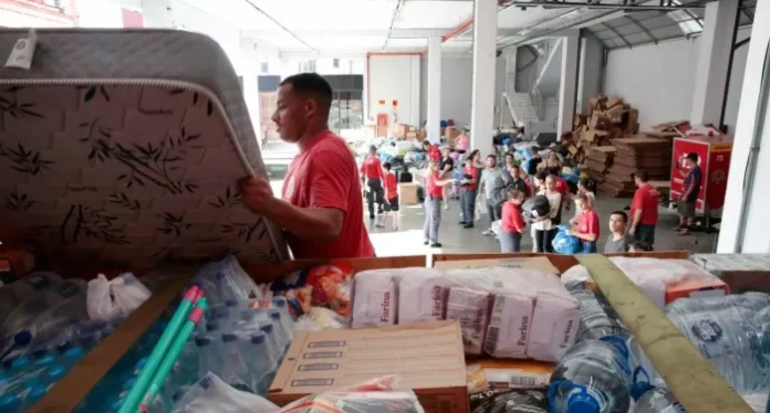Joinville solidária_ Mais de 500 toneladas de doações para o RS