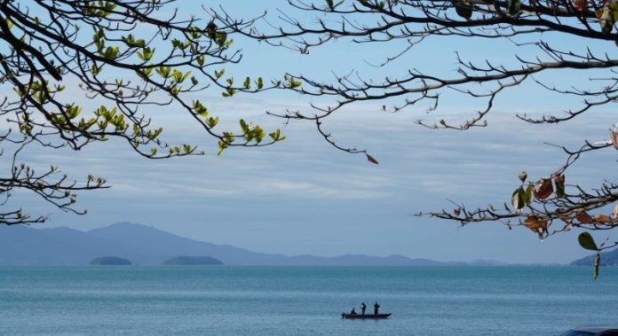 Santa Catarina encerra 2024 sob risco de temporais e chegada de frente fria