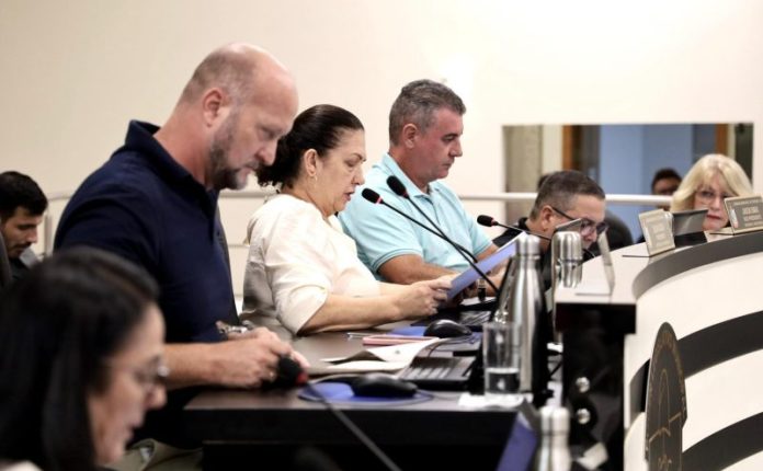 Câmara de Itapema debate reajuste salarial e segurança escolar na 3ª Sessão Ordinária
