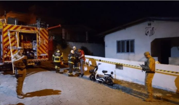 Tragédia em Penha_ idoso morre carbonizado após incêndio em casa