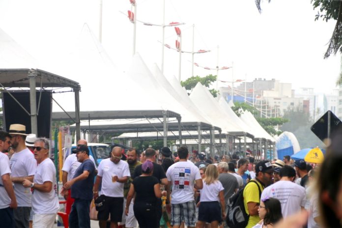 Itapema encerra comemorações dos 63 anos com festa entre amigos e celebração de Páscoa