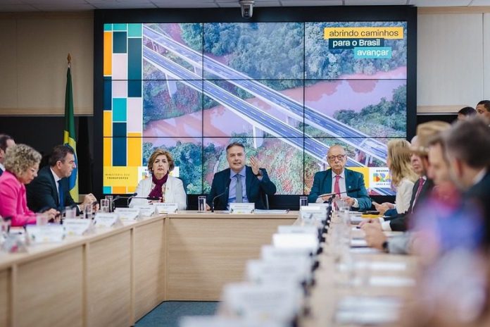 Pelo Estado 23-04_ Governador participará de reunião com ministro de Lula