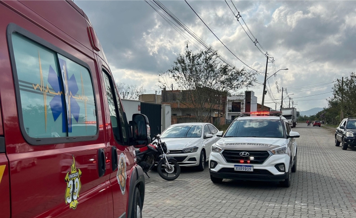 Menina de 4 anos é atropelada em Ilhota; condutor foge