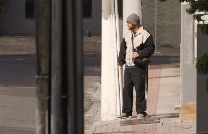 Pelo Estado 30-07_ Prefeito se disfarça para tentar encontrar solução de problema da cidade