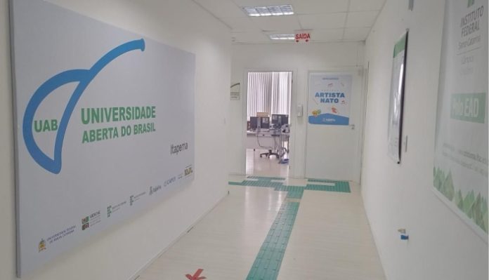 Polo da UAB oferece 20 vagas e suporte presencial para candidatos interessados