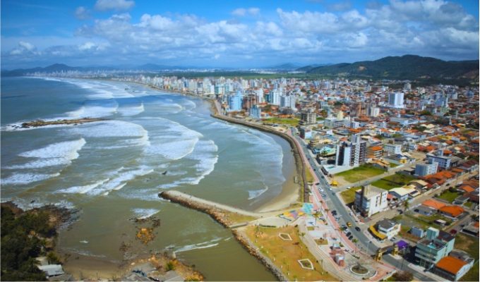 Megaobra de alargamento da praia do Gravatá terá investimento de R$ 43 milhões