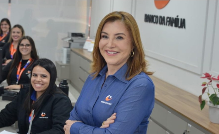 Pelo Estado Entrevista 26-10_ Isabel Baggio, presidente do Banco da Família e da ABCRED