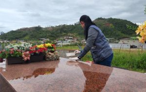 Prefeitura reforça limpeza e melhorias no Cemitério Municipal para o Dia de Finados 1 Prefeitura reforca limpeza e melhorias no Cemiterio