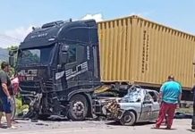 Colisão na BR-470 em Pouso Redondo provoca duas mortes e interdita parcialmente a rodovia