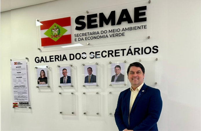 Emerson Stein volta à Alesc após gestão na SEMAE e reforça agenda ambiental