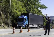 Município de Bombinhas define normas rígidas para entrada de ônibus, caminhões e betoneiras