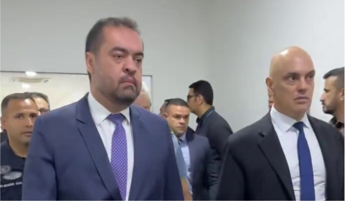 No 'quartel-general' da segurança fluminense_ o que o ministro Alexandre de Moraes conferiu no CICC