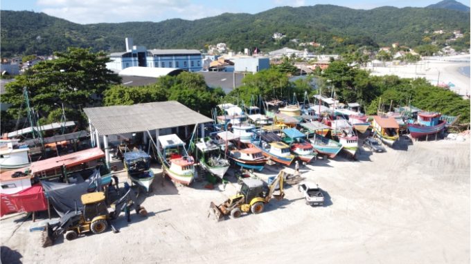Porto Belo abre cadastro especial para pescadores regularizarem o CadÚnico