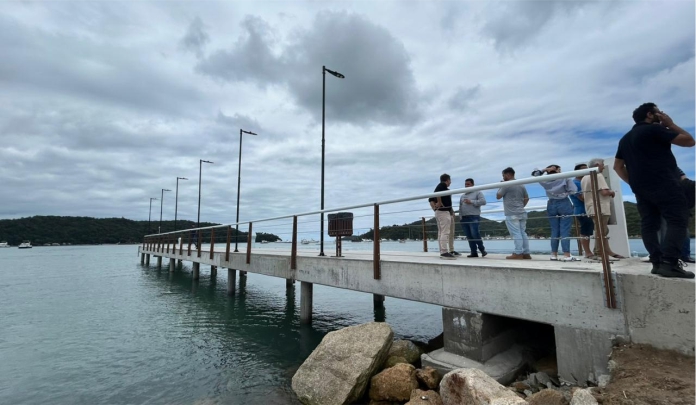 Porto Belo inaugura trapiche 'Manoel Tomaz Gomes' no Molhe do Rio Rebelo