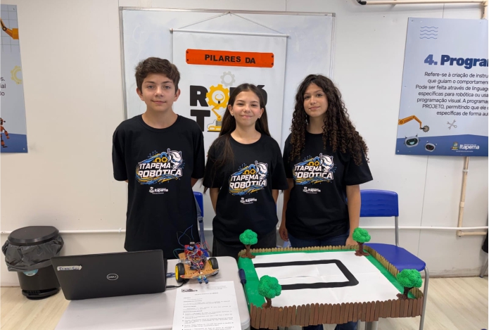 Tecnologia com foco local_ Feira e Torneio de Robótica mobilizam estudantes de Itapema