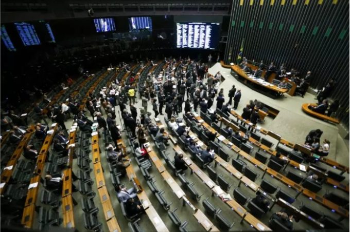 Pelo Estado 09-12_ Marco Temporal volta a ser discutido no STF