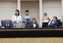 Pelo Estado 10/12: Projetos do Governo são enviados para o Plenário da Alesc