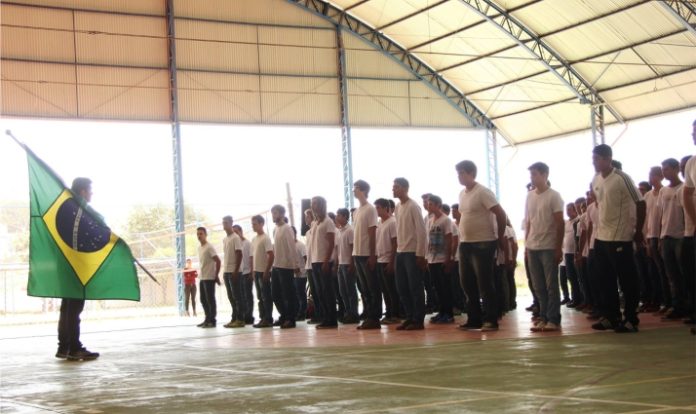 Jovens de Itapema devem realizar alistamento militar até junho de 2026