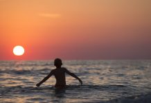 Massa de ar seco derruba temperaturas e traz domingo de sol em SC