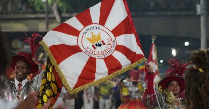 Viradouro levanta a Sapucaí e conquista o Carnaval do Rio 2026