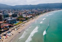 Bombinhas comemora 34 anos com programação cultural, ambiental e social durante todo o mês