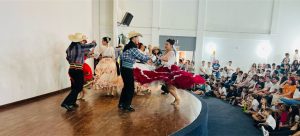 Culturas do mundo se encontram em Itapema no 9º Encontro Internacional de Etnias 1 Festival reune delegacoes de sete paises e diversos estados brasileiros