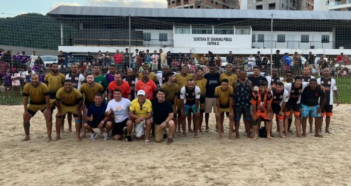 Futebol de areia agita Tabuleiro com finais emocionantes em Itapema