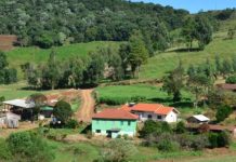Santa Catarina lança crédito habitacional para jovens e mulheres do campo
