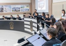 Câmara Mirim de Itapema debate propostas que incentivam participação política entre jovens