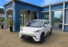 Carro elétrico já está em Porto Belo e será prêmio principal do IPTU Premiado 2026