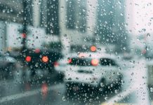 Temporais atingem Santa Catarina e instabilidade deve continuar no início da semana